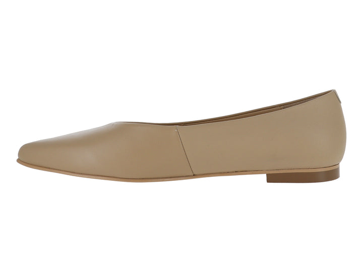 Zapato plano tipo ballerina color nude para Mujer.