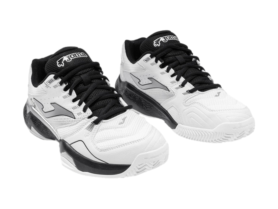 Tenis deportivos Joma color blanco con detalles y suela en color negro para hombre.