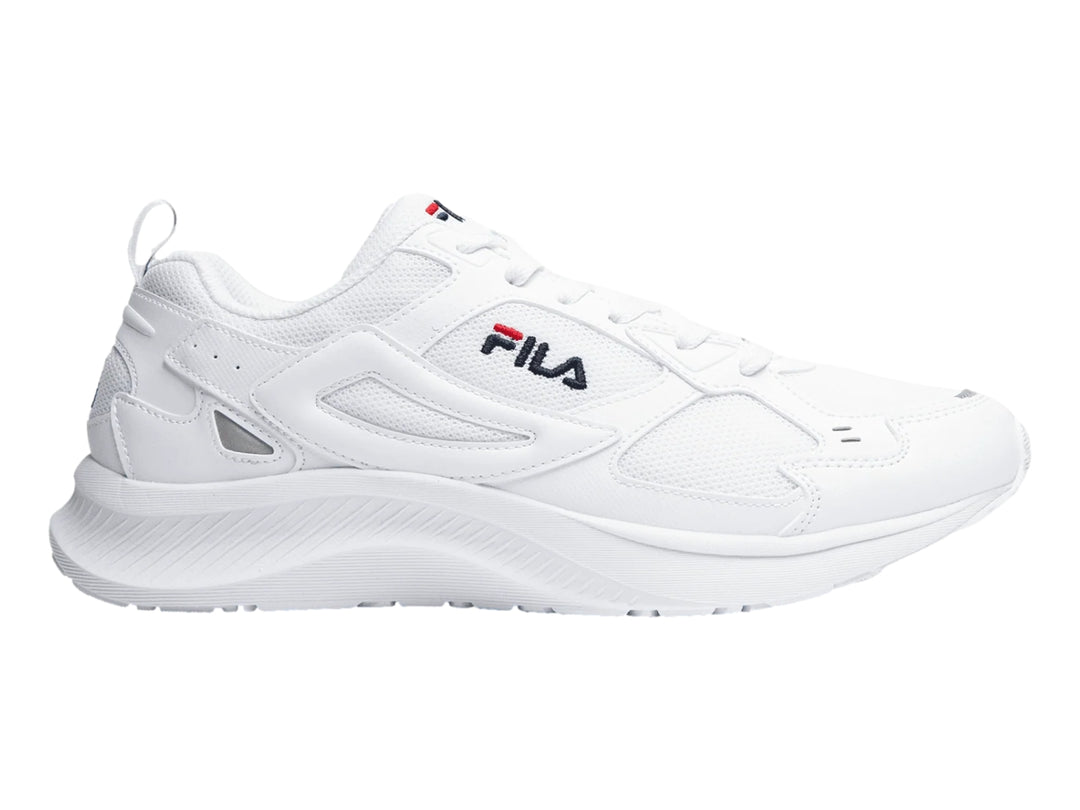 Tenis deportivos FILA de color blanco con suela gruesa y detalles en malla.