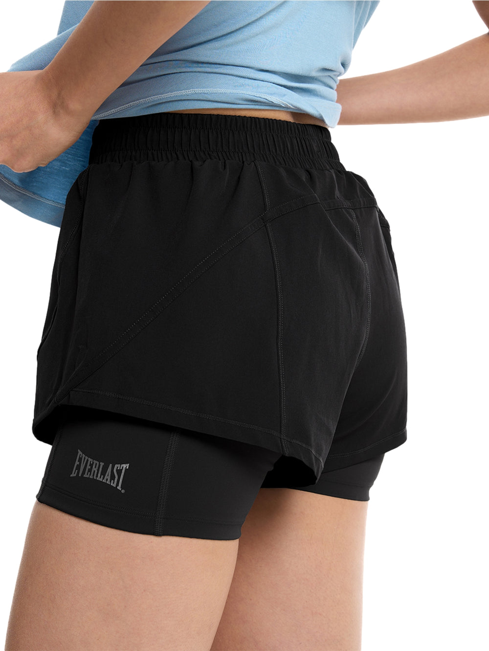 Pantalones cortos deportivos color negro marca Everlast para mujer.