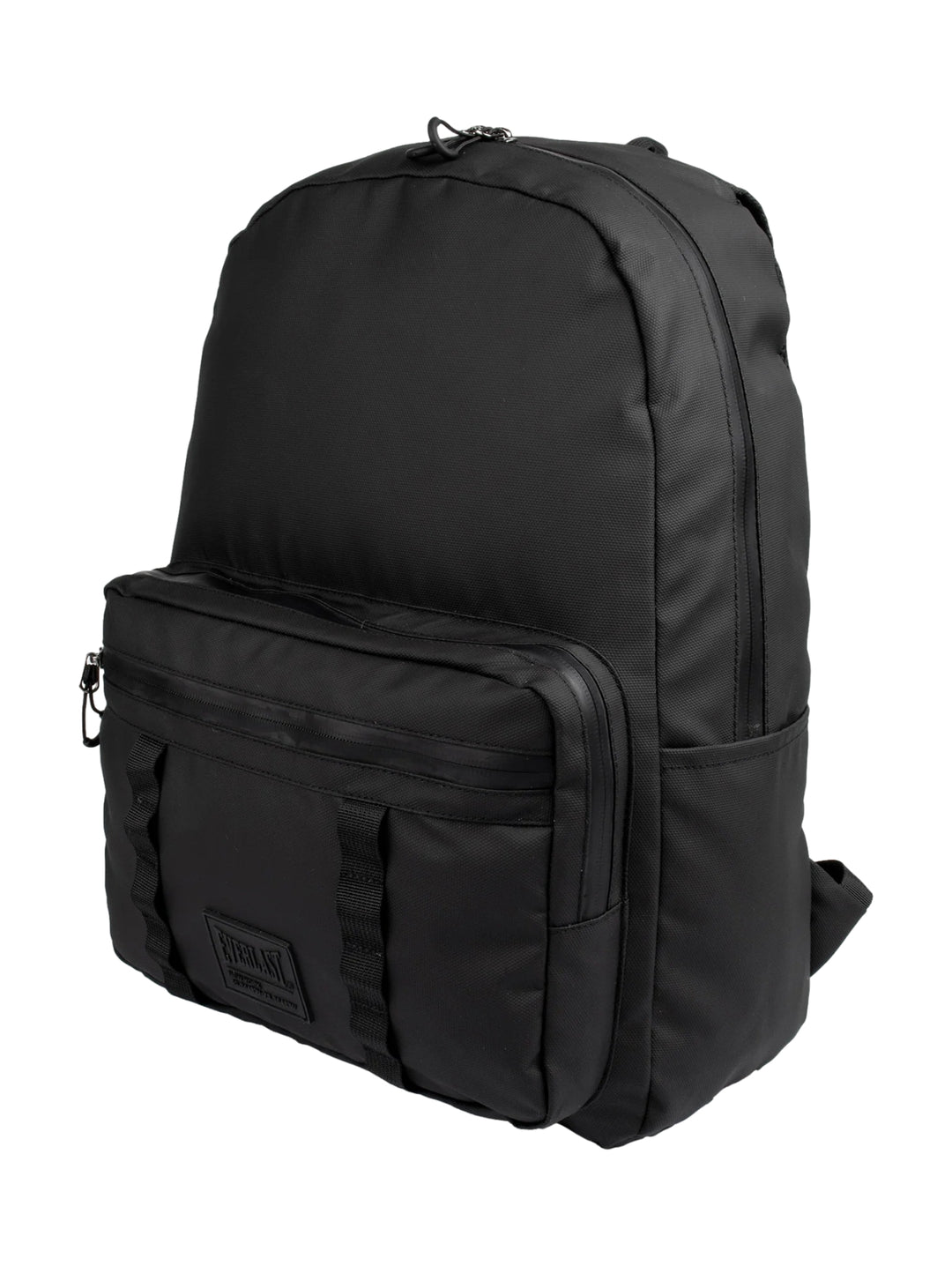 Mochila deportiva color negro de la marca Everlast con bolsillo frontal y logo.