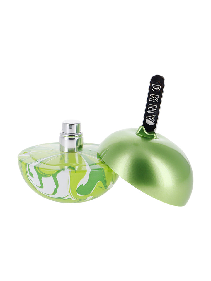 Empaque rectangular de perfume DKNY Be Delicious Latte Matcha en colores verde, café y rosa.