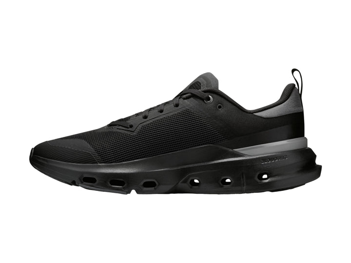 Tenis deportivos On Cloud en color negro con suela amortiguada y tejido transpirable.
