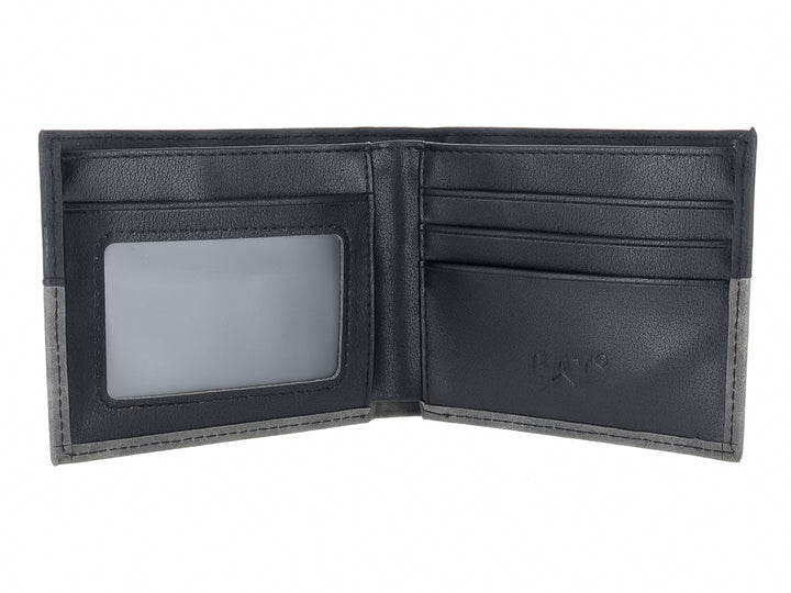 Cartera Caterpillar bifold en colores gris y negro con placa de marca metálica.