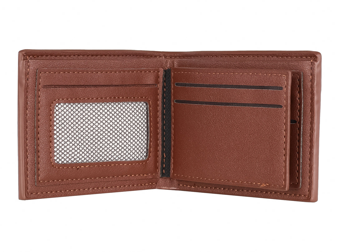 Cartera de cuero color marrón con un pequeño detalle negro y costuras perimetrales.