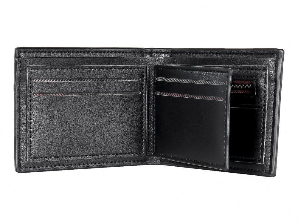 Cartera de cuero color negro con textura rugosa y diseño geométrico grabado en la parte inferior.