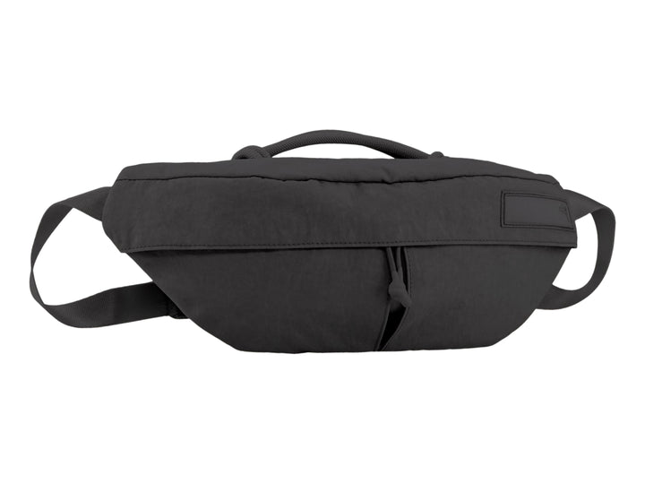 Riñonera PUMA de color negro con correa ajustable y diseño deportivo.