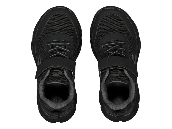 Tenis deportivos Charly color negro para niño con cierre de velcro y suela gruesa.