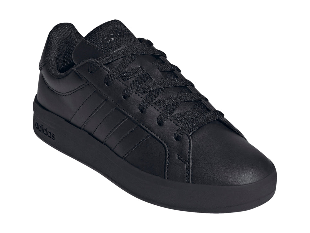 Tenis Adidas Grand Court 3.0 en color negro para niños con suela plana y cordones.