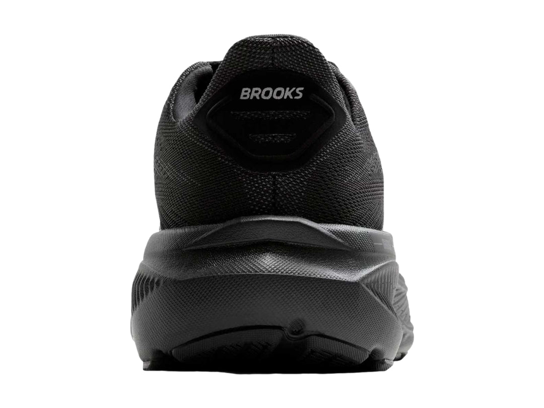 Tenis Brooks Ghost 17 color negro para hombre, vista lateral sobre fondo blanco.