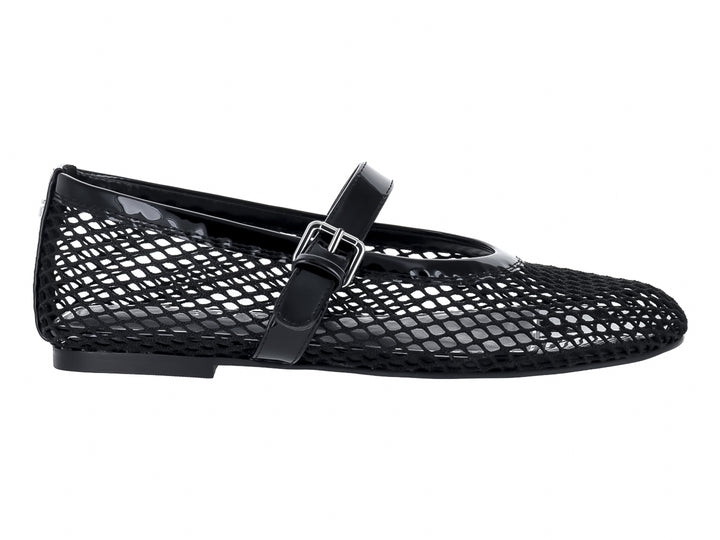 Zapatos planos tipo ballerinas Guess en color negro con acabado brillante y diseño de malla perforada.
