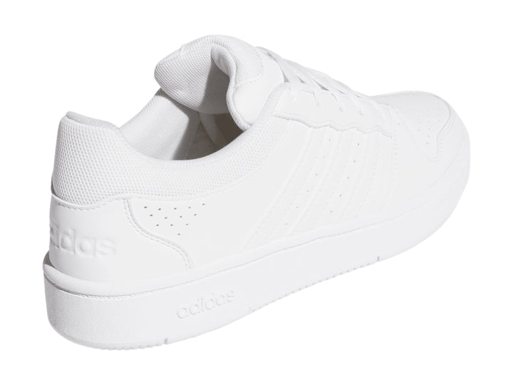 Tenis Adidas Hoops Classic en color blanco para hombre, vista lateral.