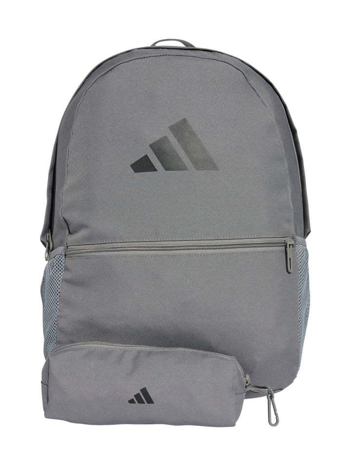 Mochila escolar Adidas de color gris con logotipo negro y bolsillos laterales de malla.