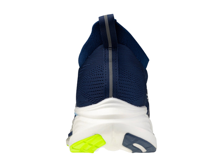 Tenis deportivos Mizuno Neo Zen 2 color azul con suela blanca y detalles laterales blancos.