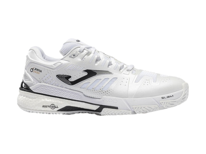 Tenis Joma Slam Classic color blanco para hombre, diseño deportivo con detalles en negro.
