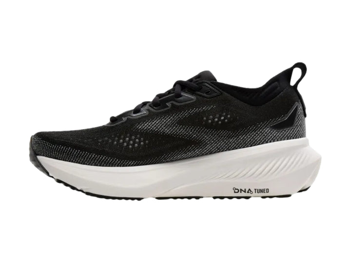 Tenis Brooks Glycerin 23 color negro con suela blanca para mujer.