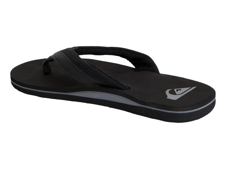 Sandalia Quiksilver Moncata Solid color negro para hombre con diseño casual y suela plana.