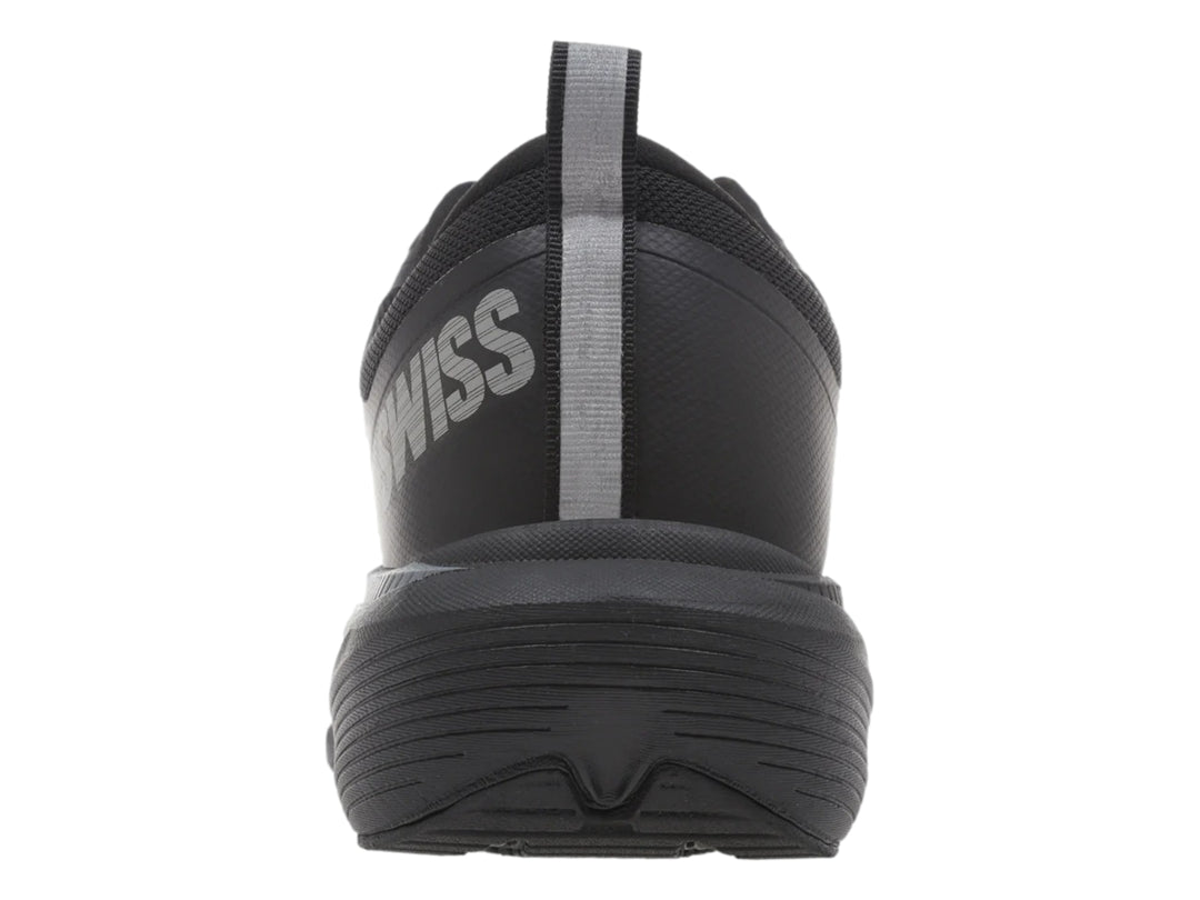 Tenis K-Swiss Klaver color negro monocromático para hombre, vista lateral.