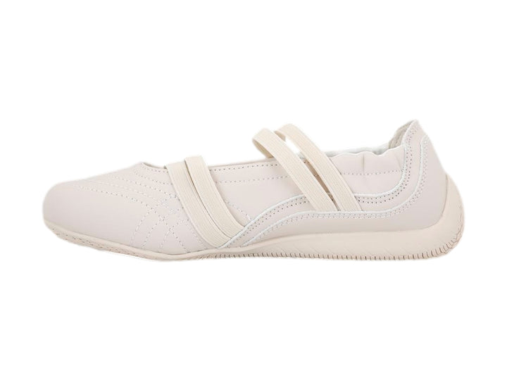 Zapatilla K-Swiss Elvira V color taupe para mujer, diseño slip-on con suela plana.