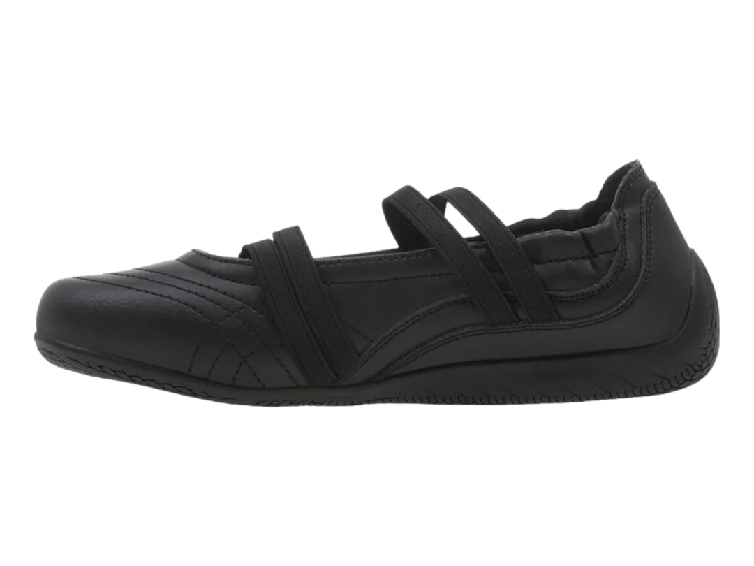 Zapatilla K-Swiss Elvira V color negro para mujer con diseño plano y correa.
