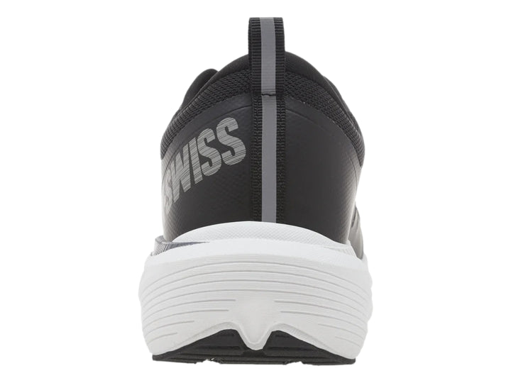 Tenis K-Swiss Klaver para mujer en color negro con suela blanca.