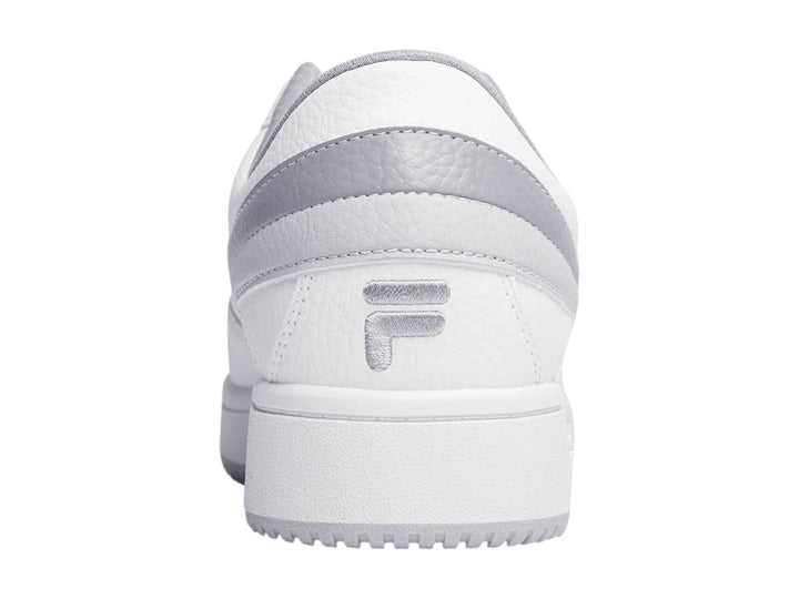 Tenis FILA A-Low blancos para mujer con detalle en gris lavanda y suela blanca.