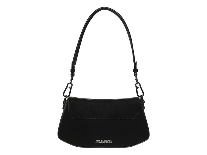 Bolso de hombro Steve Madden color negro con asa larga y logo metálico frontal sobre fondo blanco.