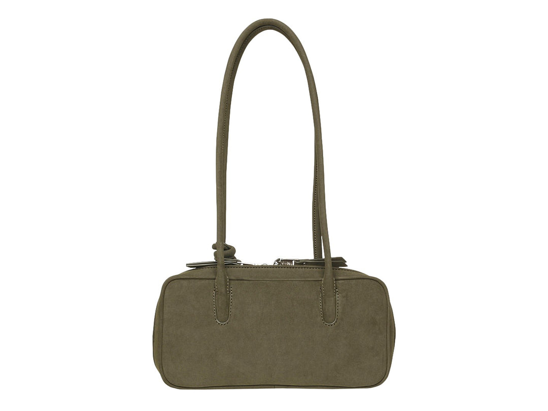 Bolso de hombro Steve Madden en color olivo con asa larga y detalles de nudos decorativos.