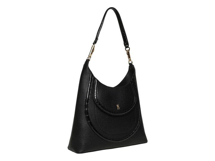 Bolso hobo Steve Madden color negro con detalles en dorado y textura granulada sobre fondo blanco.