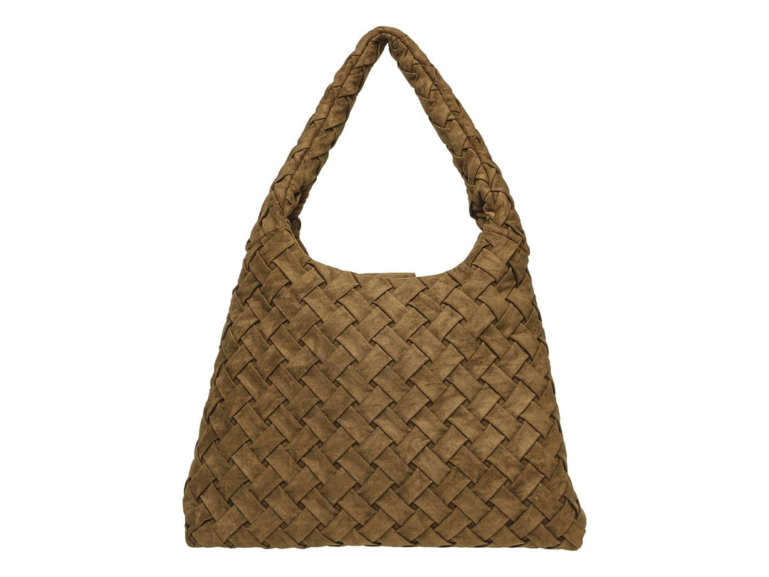 Bolsa Steve Madden color olivo con diseño de cuero tejido entrelazado y asa superior.
