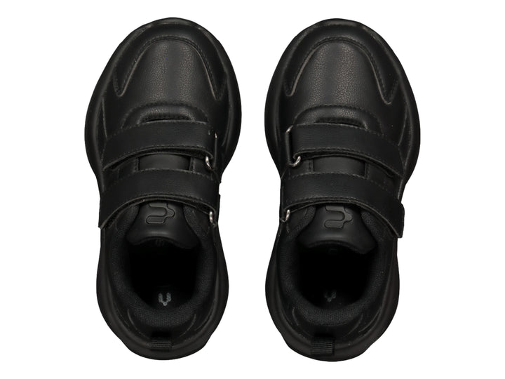 Tenis casuales color negro para niño con cierre de velcro y suela gruesa.