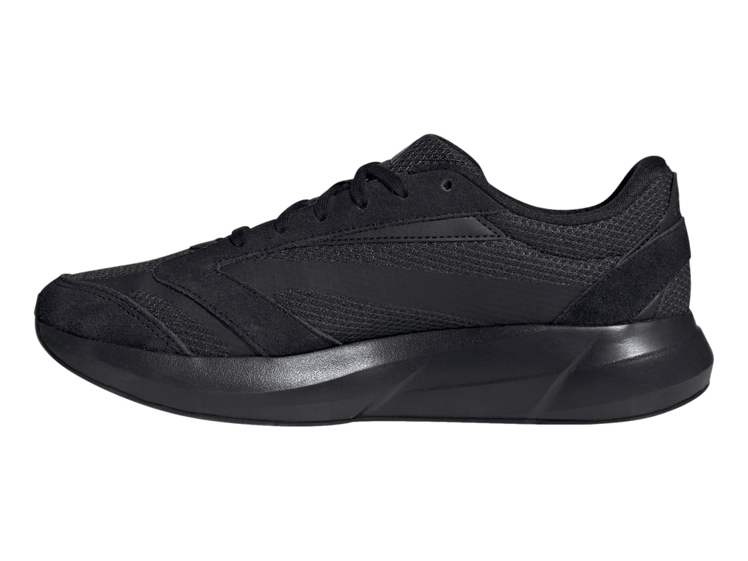 Tenis deportivos Adidas Lightshift 2.0 color negro para hombre con diseño aerodinámico y malla transpirable.