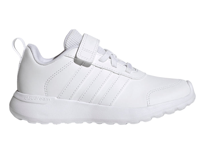 Tenis Adidas blancos para niño con correa de velcro y agujetas sobre fondo blanco.