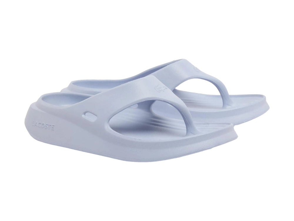 Sandalia Lacoste Meduz flip-flop en color azul claro para mujer.