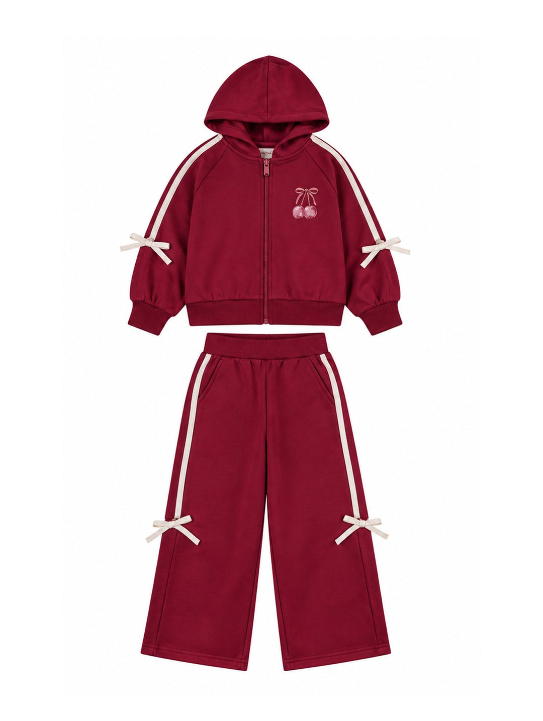 Conjunto de ropa color cherry para niña compuesto por sudadera con capucha y pantalón con detalles de lazos y rayas blancas.