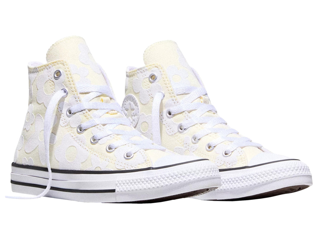 Tenis Converse Chuck Taylor All Star Hi blancos con estampado de flores para niña.
