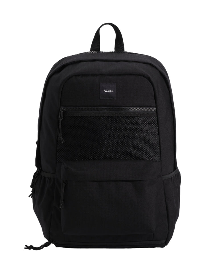 Mochila escolar Vans de color negro con bolsillo frontal de malla y asa superior.