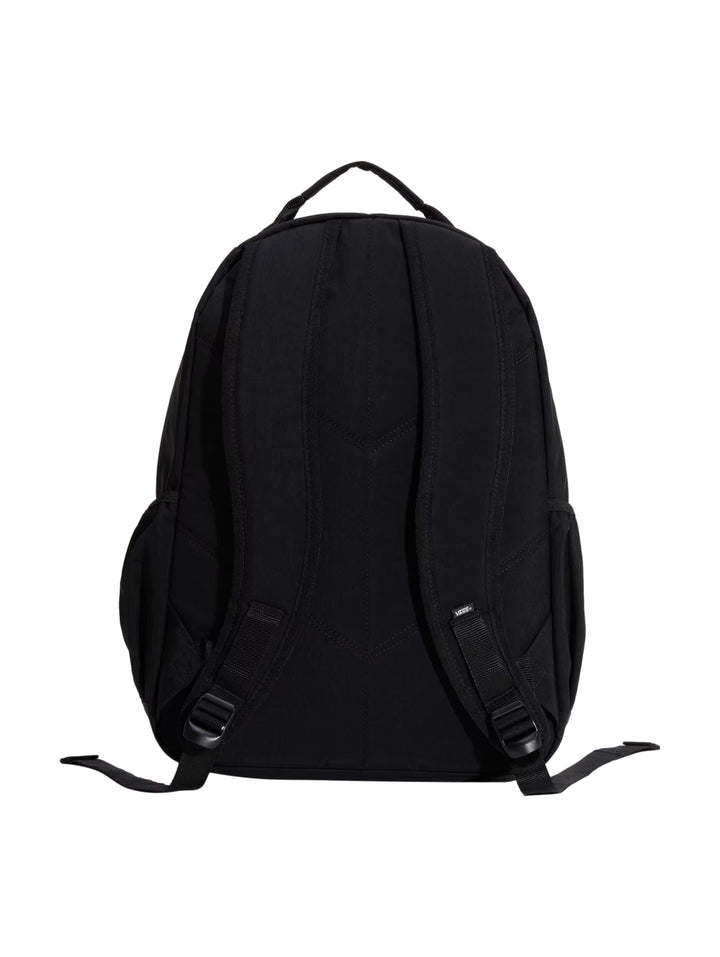 Mochila Vans de color negro con dos bolsillos frontales y asa superior.