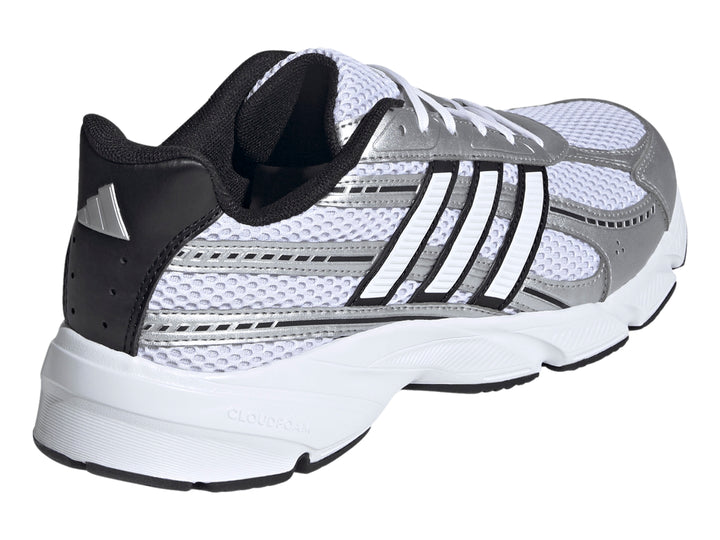 Tenis Adidas Technocaos 2000 color blanco y plata con franjas negras y suela blanca.