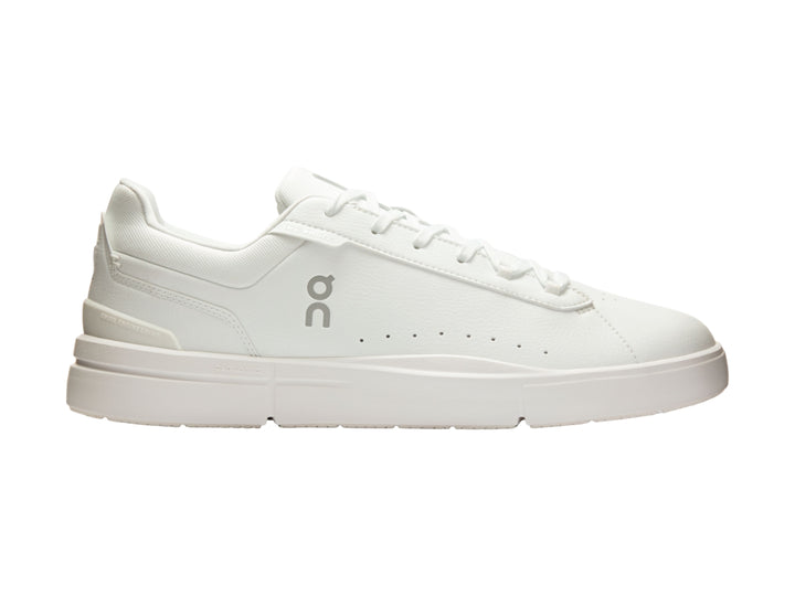 Tenis On Cloud The Roger Advantage color blanco para hombre, diseño minimalista y moderno.
