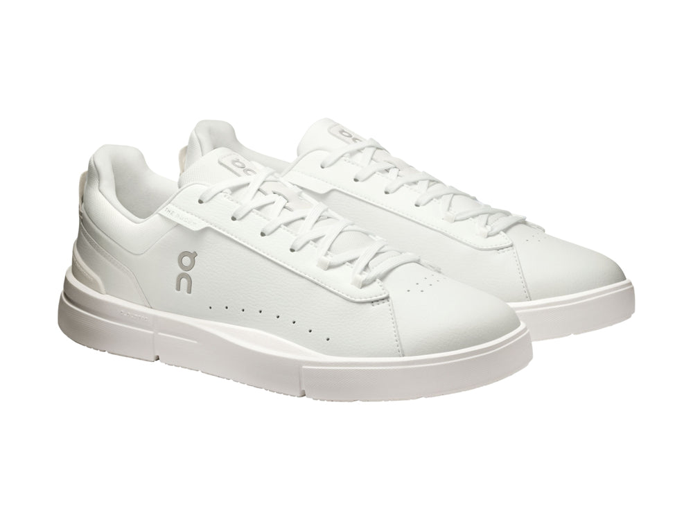 Tenis On Cloud The Roger Advantage color blanco para hombre, diseño minimalista y moderno.