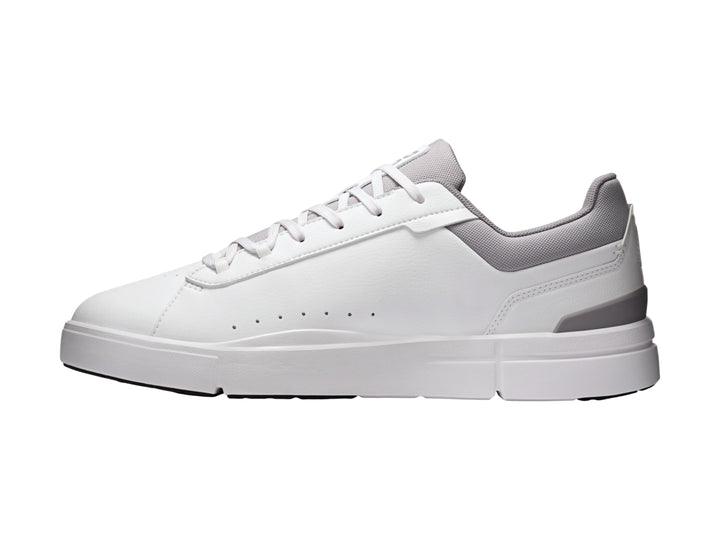 Tenis On Cloud The Roger Advantage color blanco con detalles en gris para hombre.