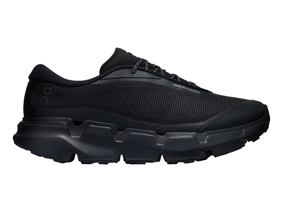 Tenis deportivos On Cloud Cloudsoma Hike en color negro para hombre con suela robusta.