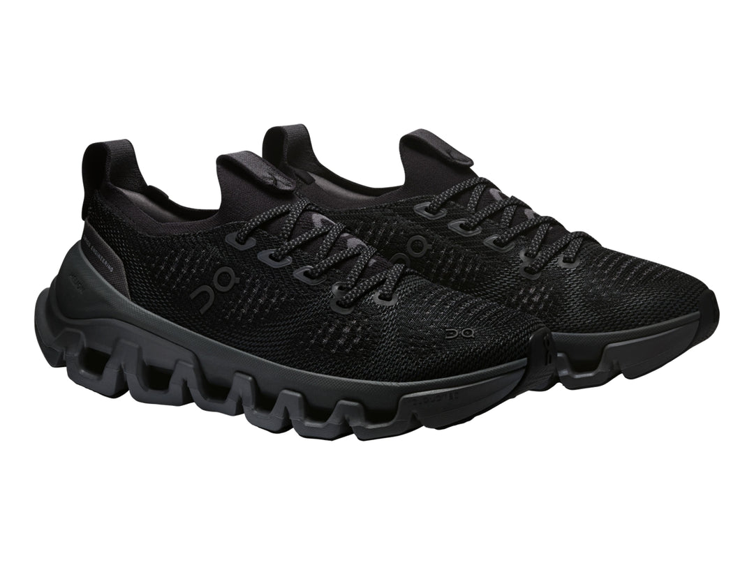 Tenis deportivos On Cloud X Tempo color negro con suela gruesa y tejido transpirable para mujer.