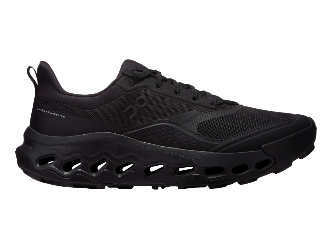 Tenis deportivos On Cloudhorizon 2 WP en color negro para hombre con suela tecnológica perforada.