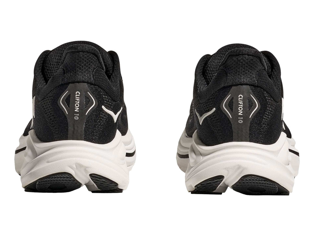Tenis Hoka Clifton 10 para mujer en color negro con suela blanca y logotipo blanco lateral.