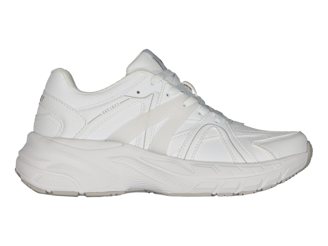 Tenis deportivos Charly Fashion Sport color blanco con suela gruesa y diseño moderno.