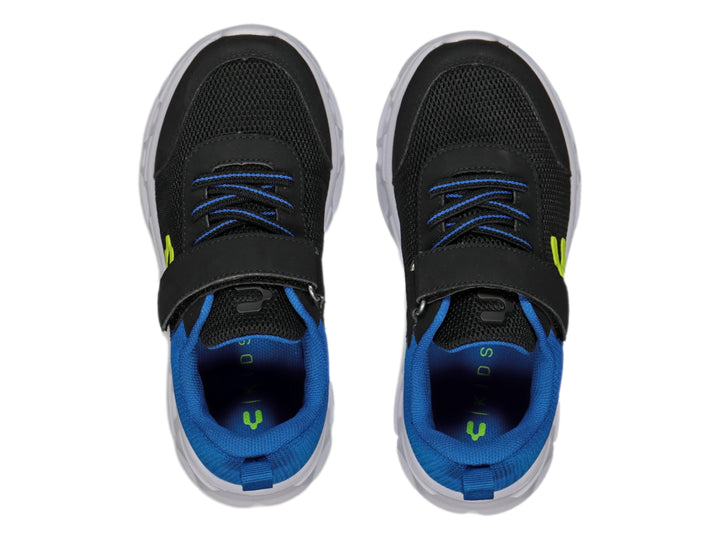 Tenis deportivos Charly Light Sport en colores negro y azul con suela blanca.