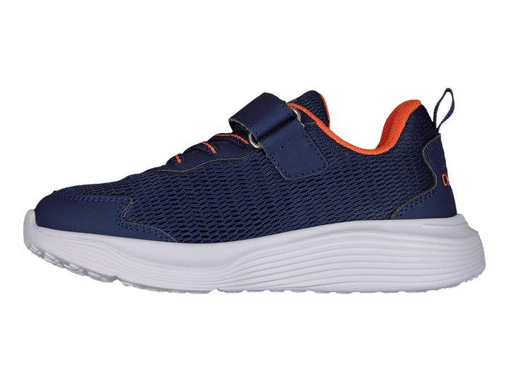 Tenis deportivos Charly color azul marino con detalles en naranja y suela blanca.