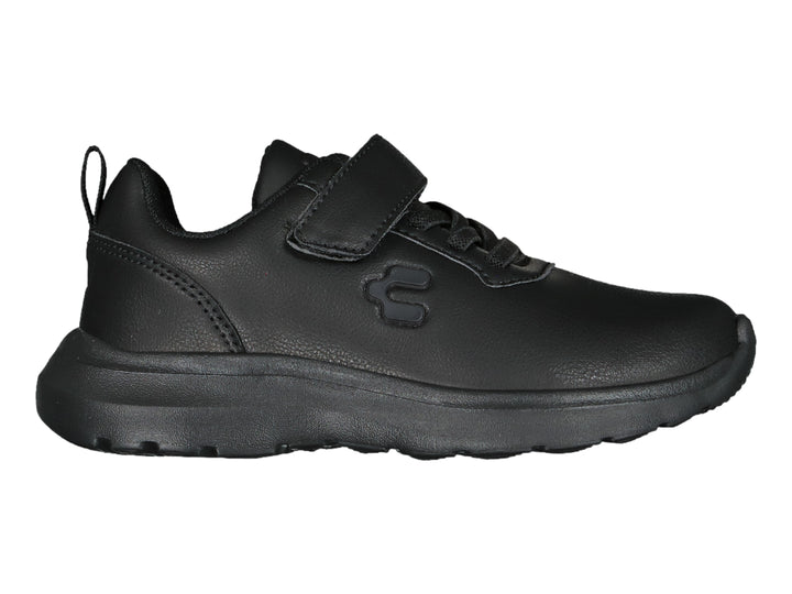 Tenis casuales Charly color negro con correa y agujetas sobre fondo blanco.